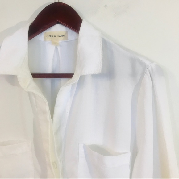 Anthropologie’s Cloth & Stone Button Down Shirt - Picture 5 of 10
